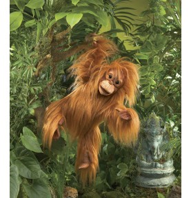 Marionnette à main Bébé Orang Outan pendue à une branche dans la jungle